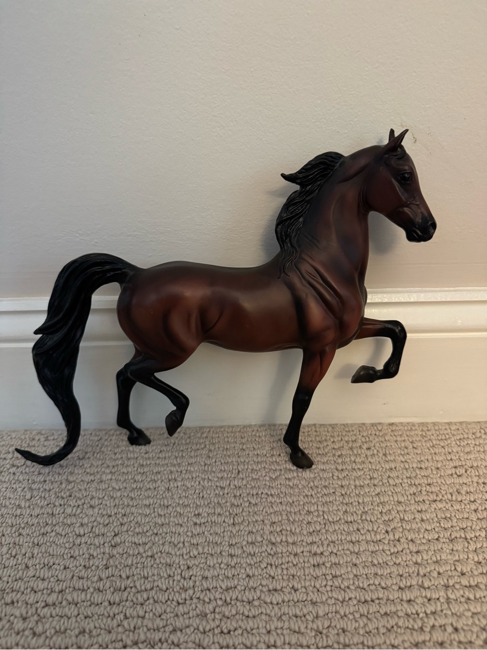 Breyerfest 2010 Celebration Horse All Glory- SIGNED by Elizabeth Shanter